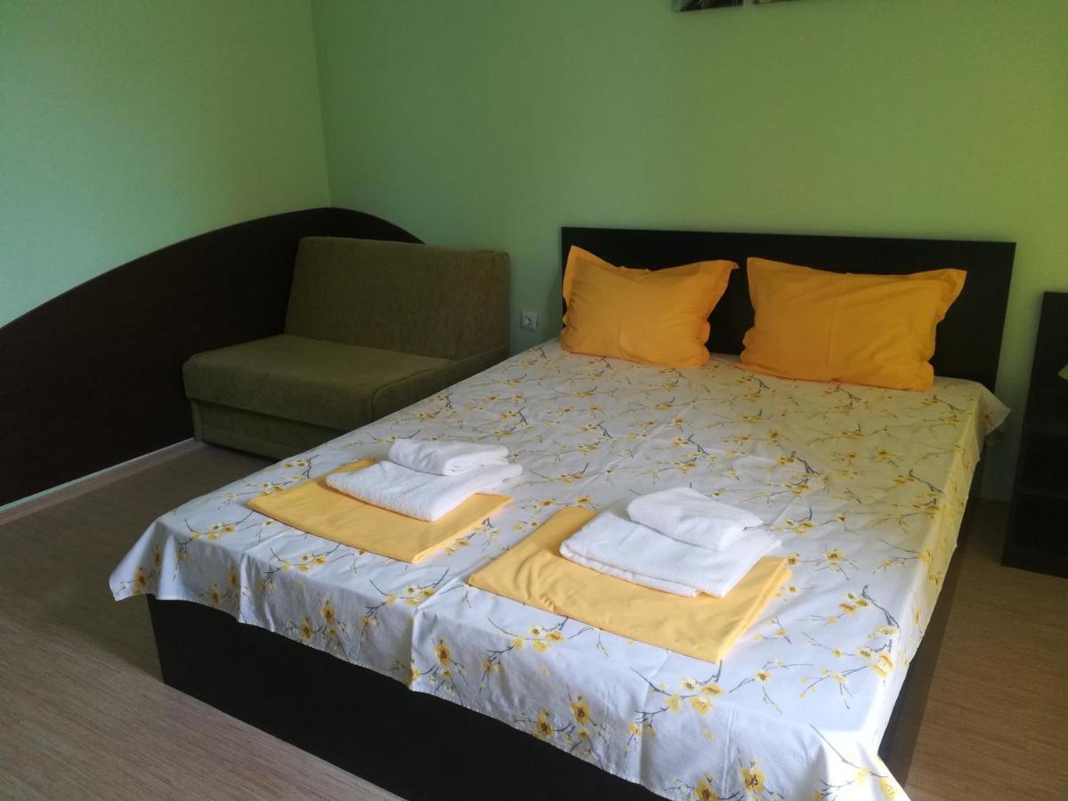 Apartments Victoria Кранево Экстерьер фото