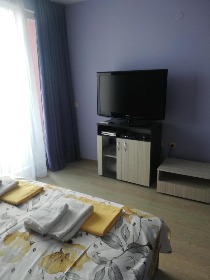 Apartments Victoria Кранево Экстерьер фото