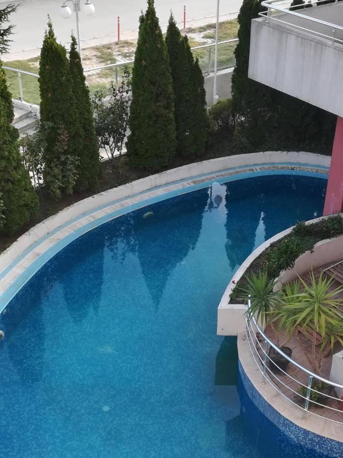 Apartments Victoria Кранево Экстерьер фото