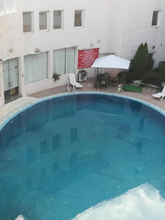 Apartments Victoria Кранево Экстерьер фото