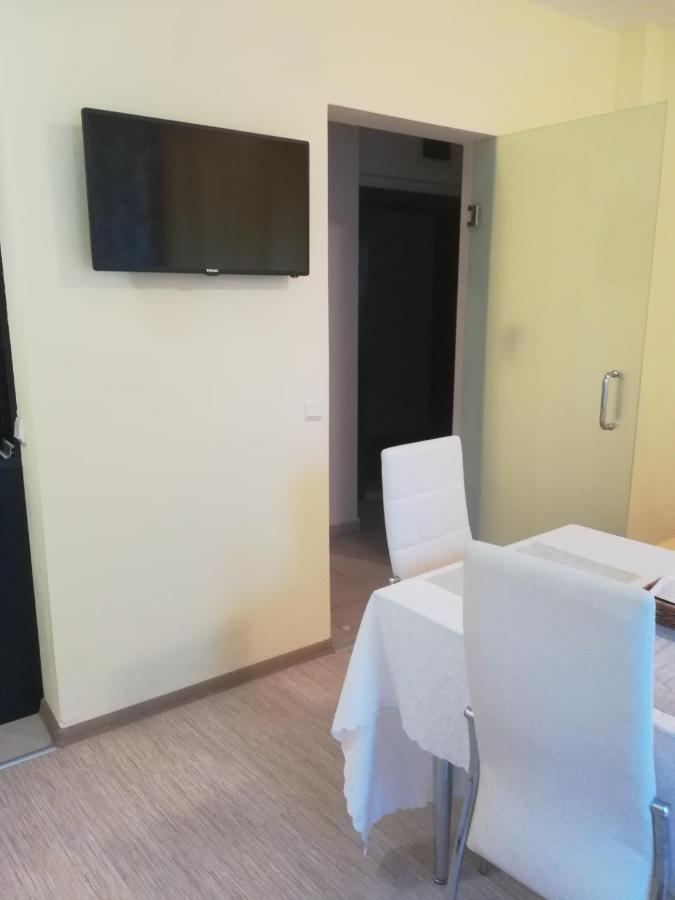 Apartments Victoria Кранево Экстерьер фото