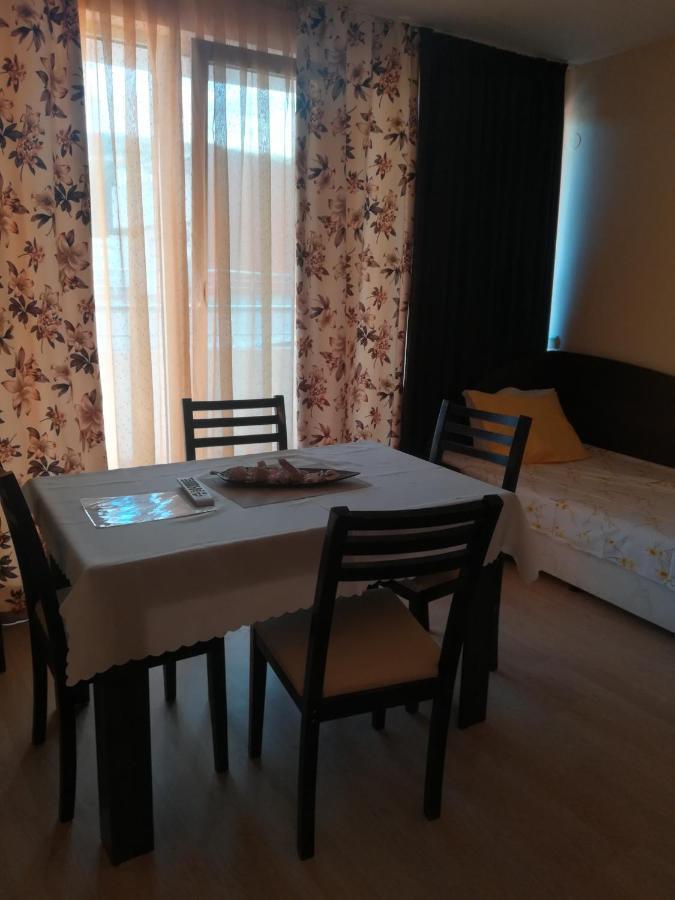 Apartments Victoria Кранево Экстерьер фото