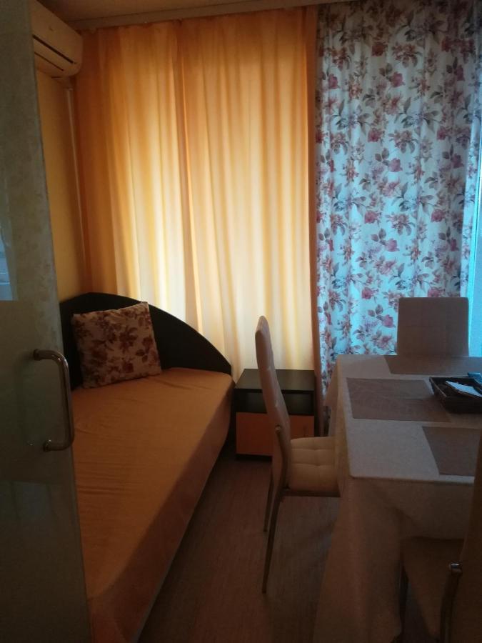 Apartments Victoria Кранево Экстерьер фото