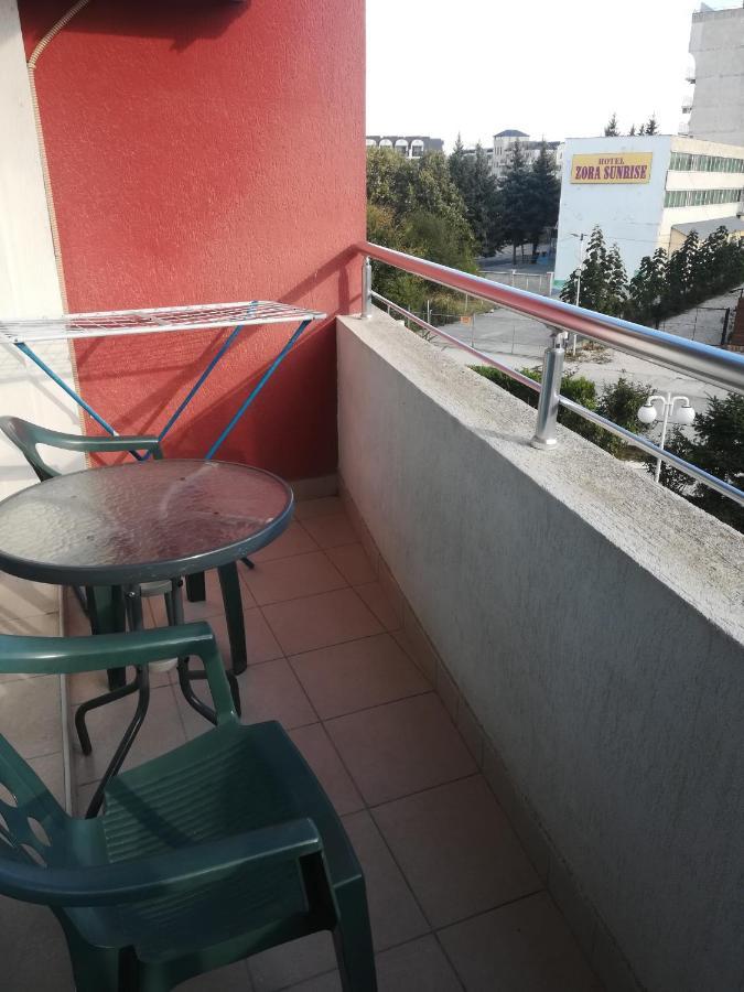 Apartments Victoria Кранево Экстерьер фото
